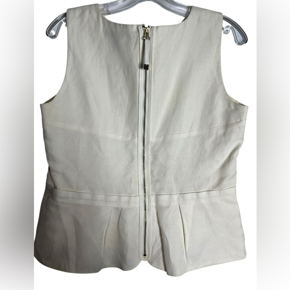 Chic Cream Peplum Blouse - Picture 2 of 4